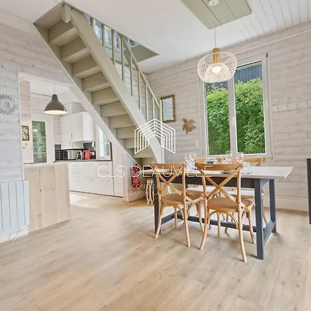 Holiday home Bois Corail Vue Avec Cls Deauville *